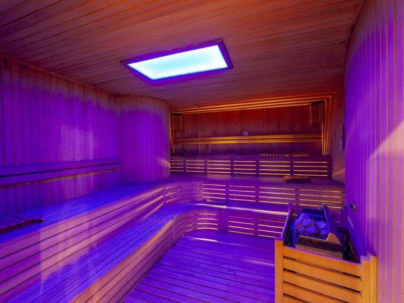 Starlight Resort Hotel