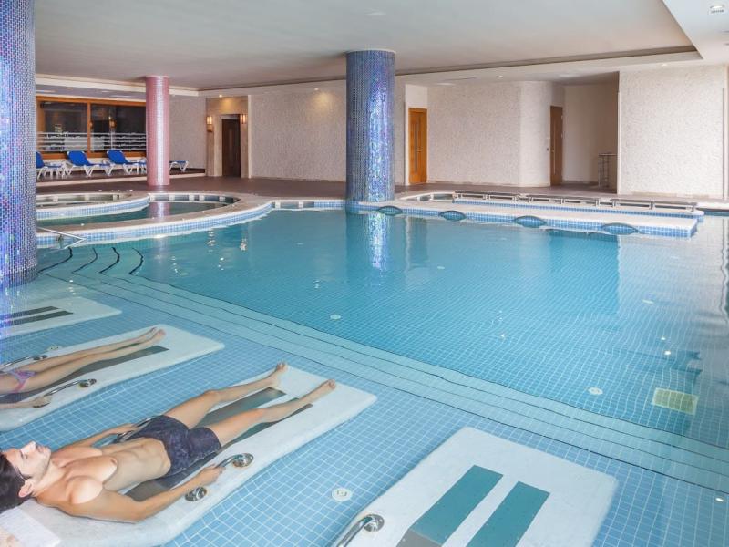 Starlight Resort Hotel