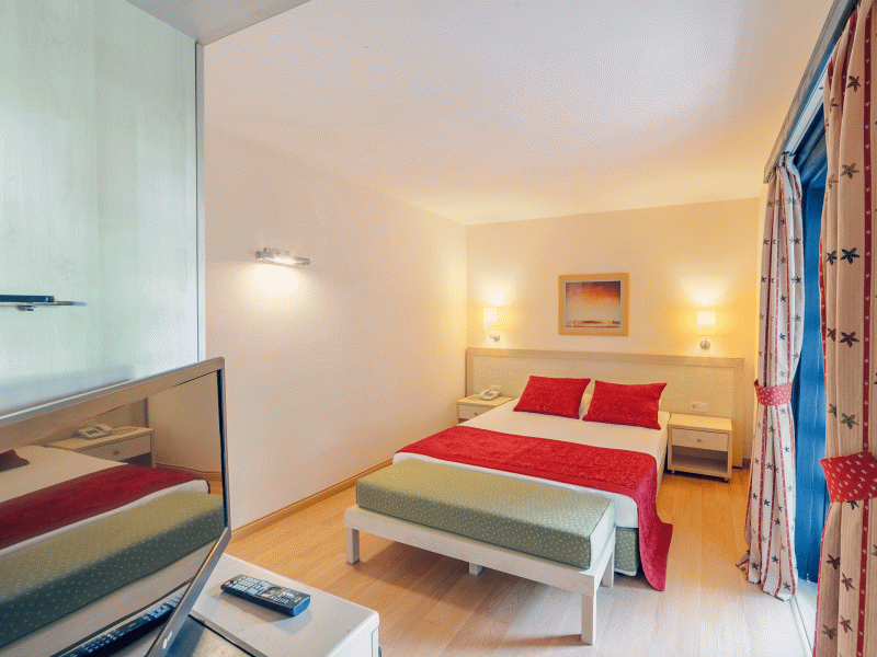 Starlight Resort Hotel