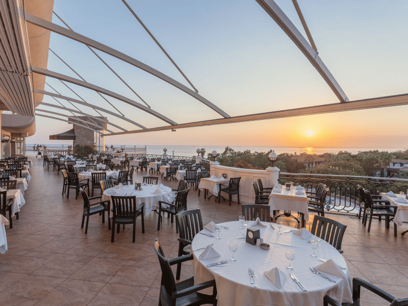 Starlight Resort Hotel