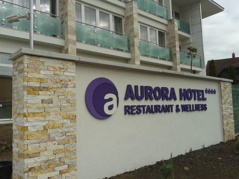 Aurora Hotel