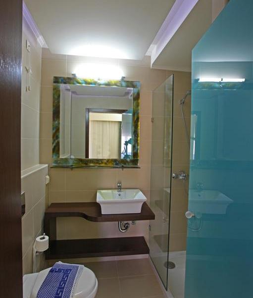 Steris Elegant Beach Hotel