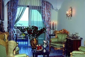 Delfini Strand Hotel Terme