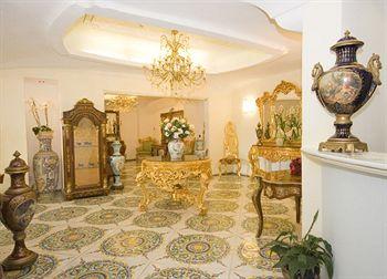 Delfini Strand Hotel Terme