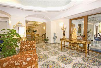 Delfini Strand Hotel Terme