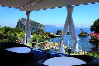 Delfini Strand Hotel Terme