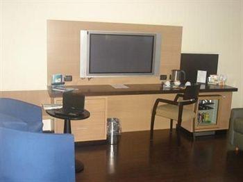 Hotel Studios
