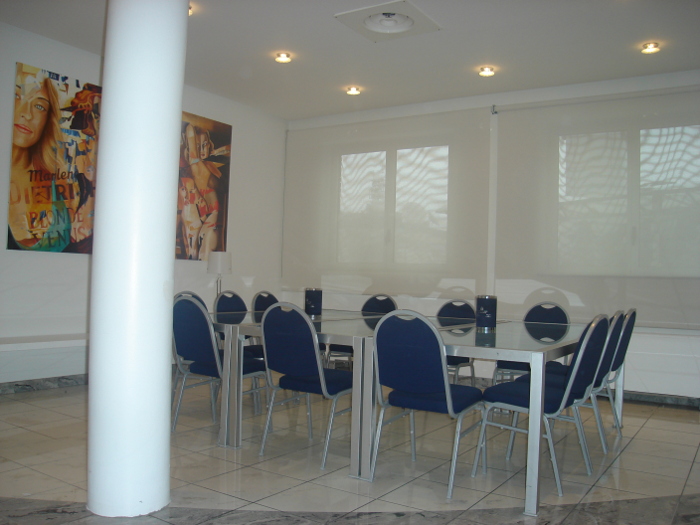 Hotel Studios