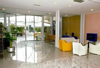 Hotel Studios