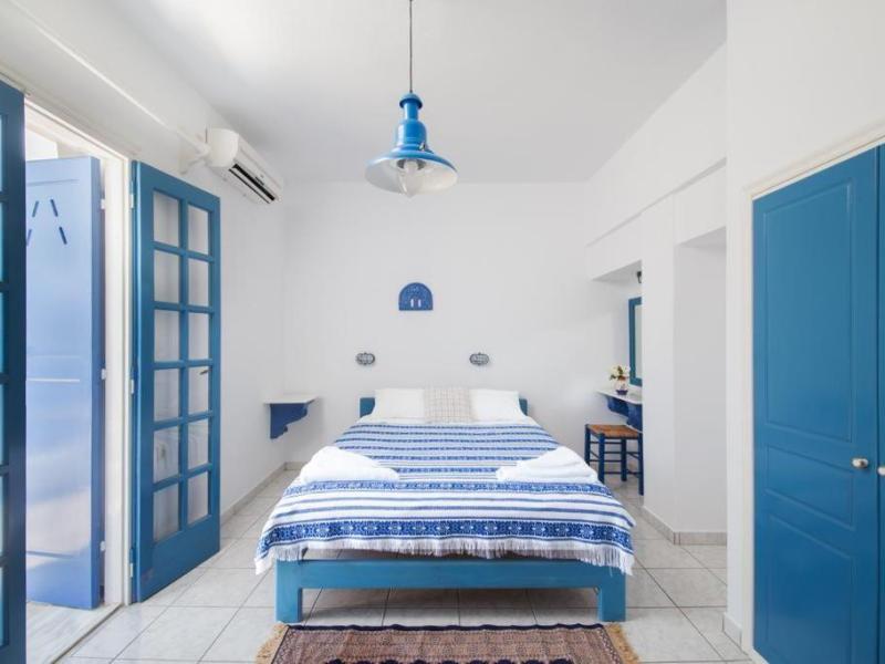 Kerame Studios And Apartments