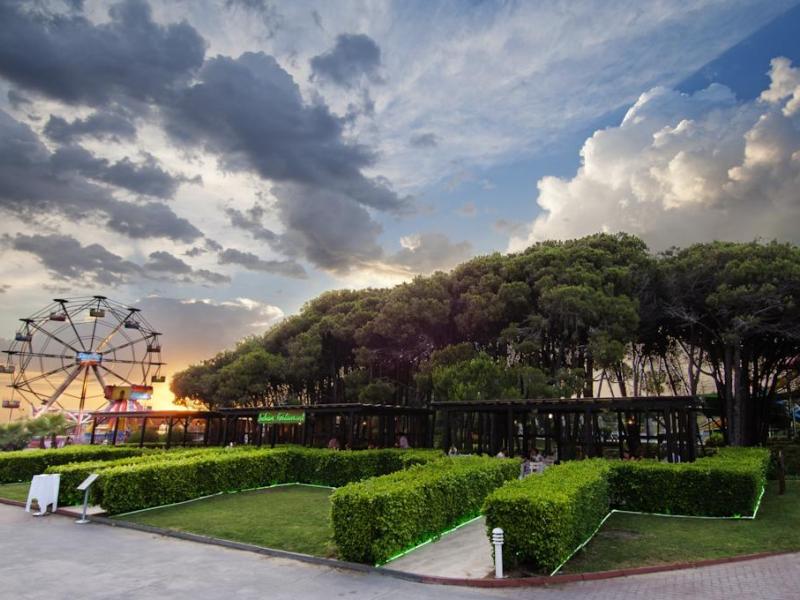 Sueno Hotels Beach Side