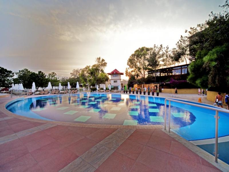 Sueno Hotels Beach Side