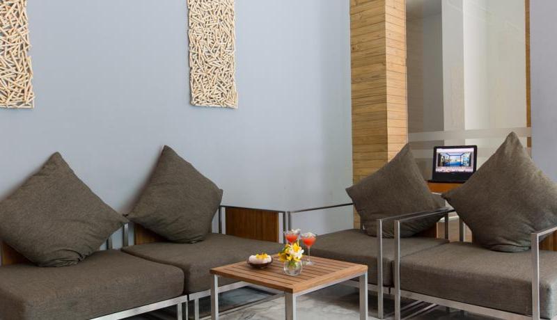 Sugar Palm Grand Hillside