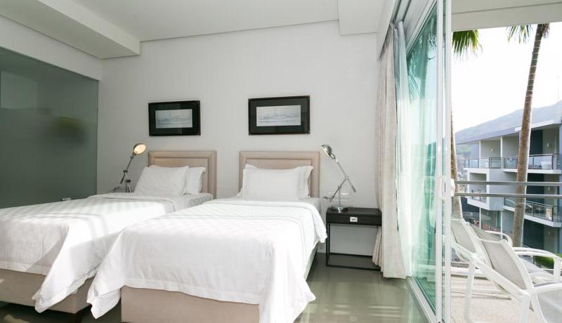 Sugar Palm Grand Hillside