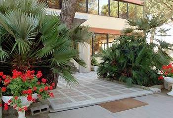 Отель Ausonia Италия, Римини, фото 2