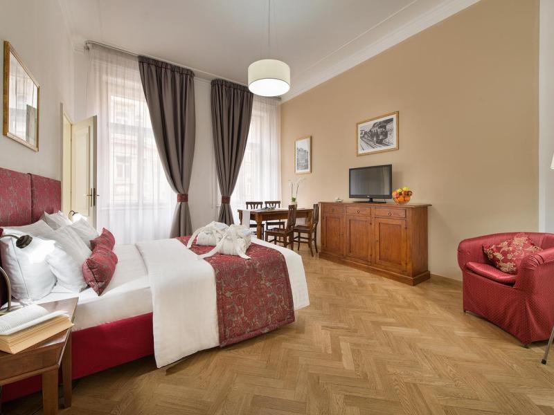 Suite Home Prague