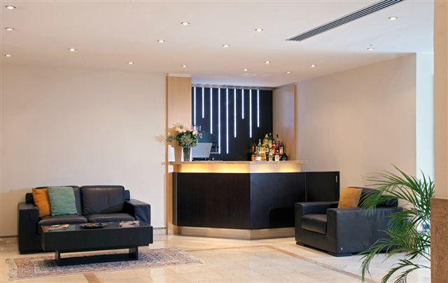 Suites & Residence Hotel