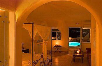 Suites Of The Gods Spa Hotel