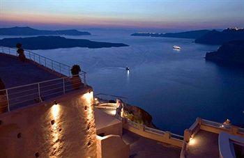 Suites Of The Gods Spa Hotel