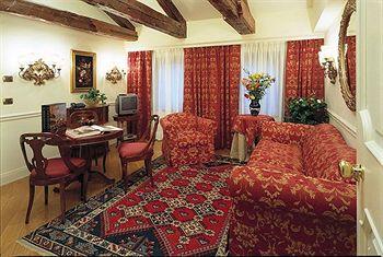 San Marco Luxury – Torre dell`Orologio Suites