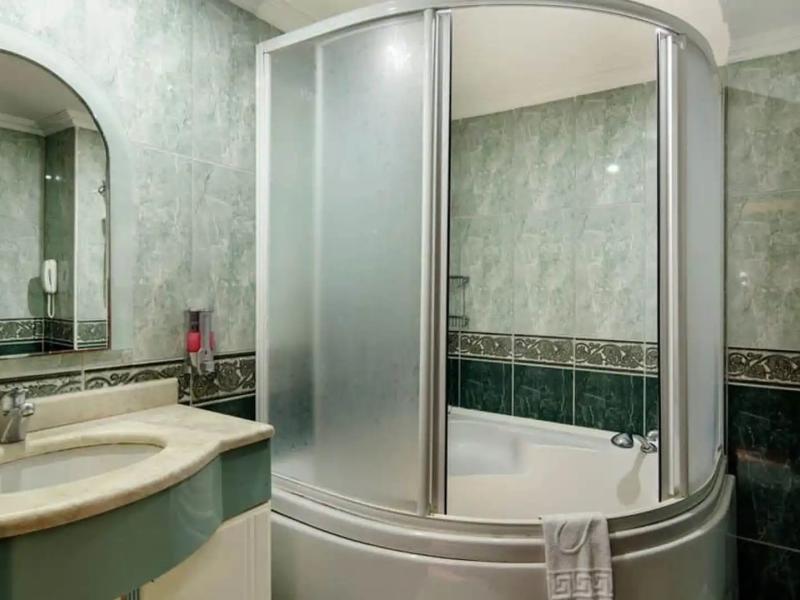 Larissa Sultan Beach