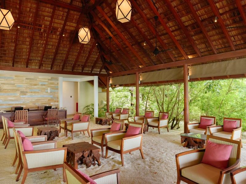 Summer Island Maldives