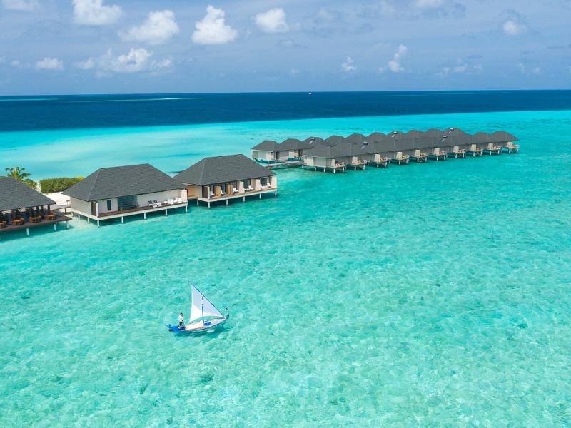 Summer Island Maldives