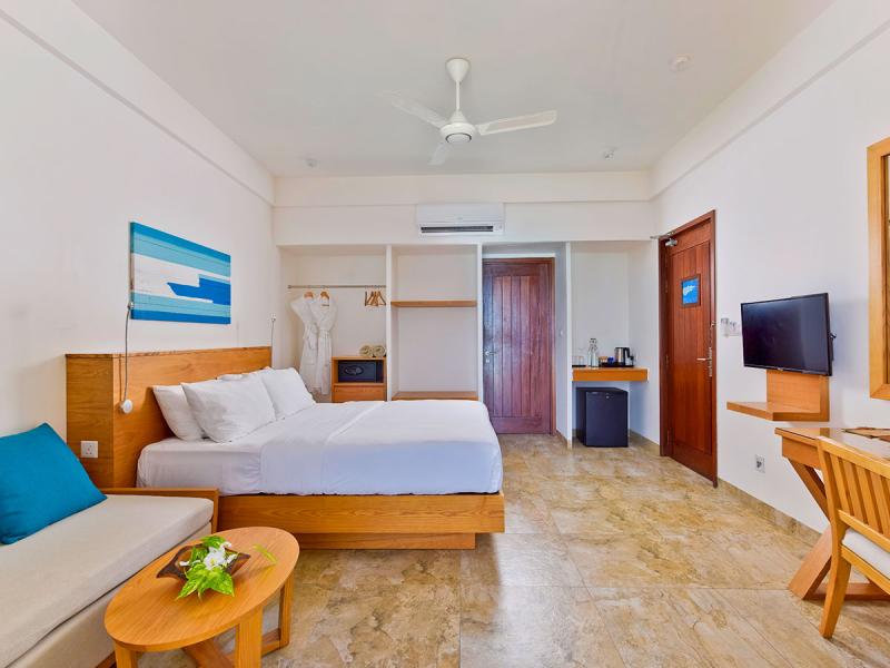 Summer Island Maldives