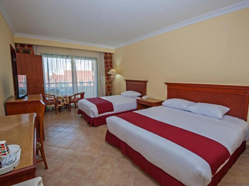 Sun & Sea Hotel