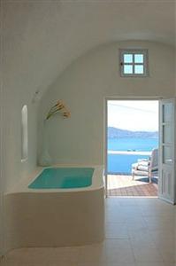 Sun Rocks Hotel