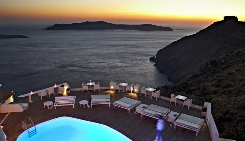 Sun Rocks Hotel