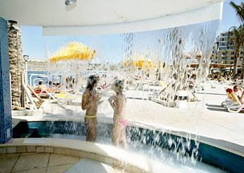 AX Sunny Coast Resort & Spa