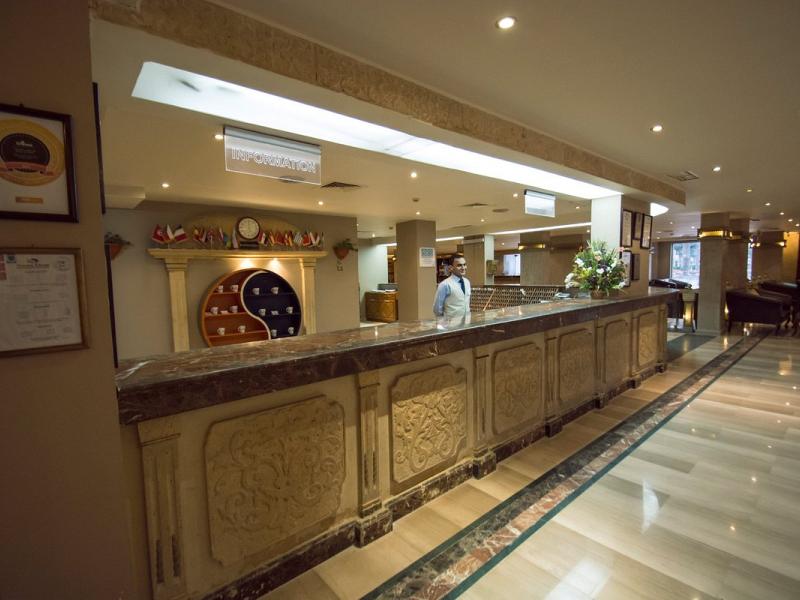 Sunny Days El Palacio Resort & Spa