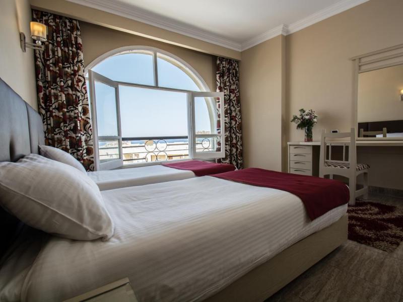 Sunny Days Mirette Family Resort