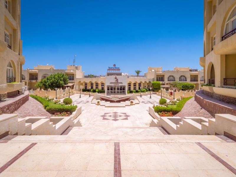 Sunny Days Mirette Family Resort