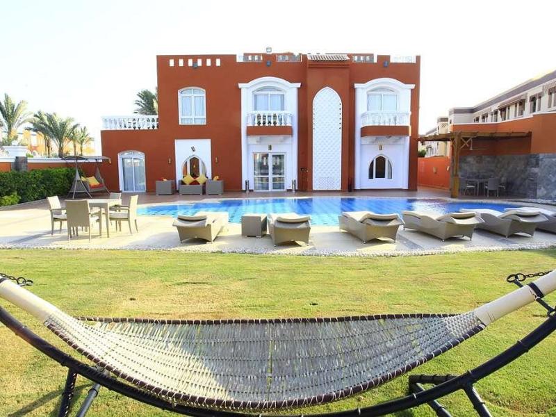 Sunrise Garden Beach Resort