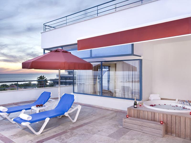 Sunrise Resort Hotel