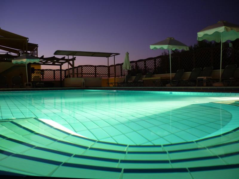 Sunrise Suites