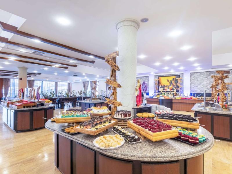 Senza Sunset Beach Hotel