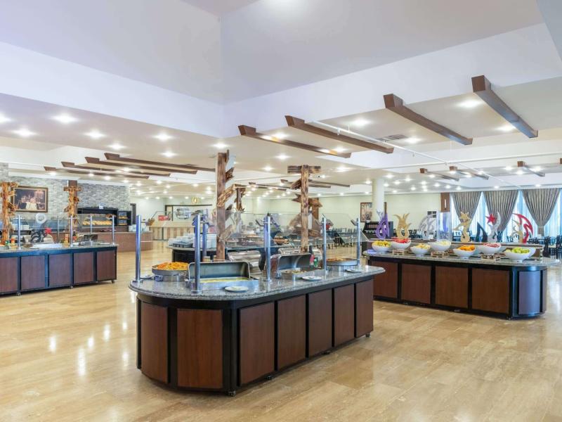 Senza Sunset Beach Hotel