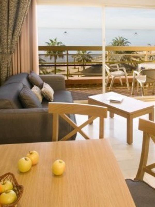 Sunset Beach Club