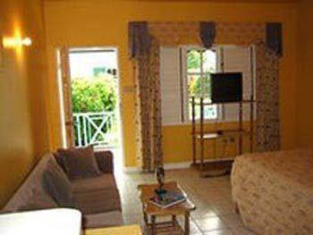 Sunset On The Beach Resort