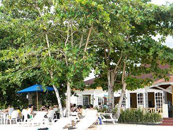 Sunset On The Beach Resort