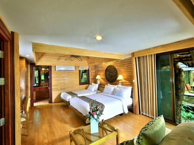 Sunset Park Resort & Spa