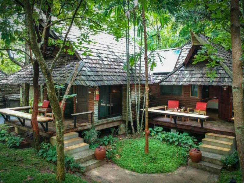 Sunset Park Resort & Spa