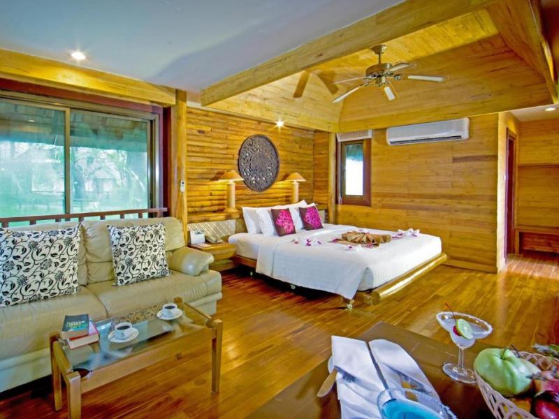 Sunset Park Resort & Spa