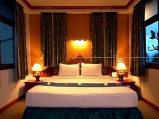 Sunset Villa Resort and Spa