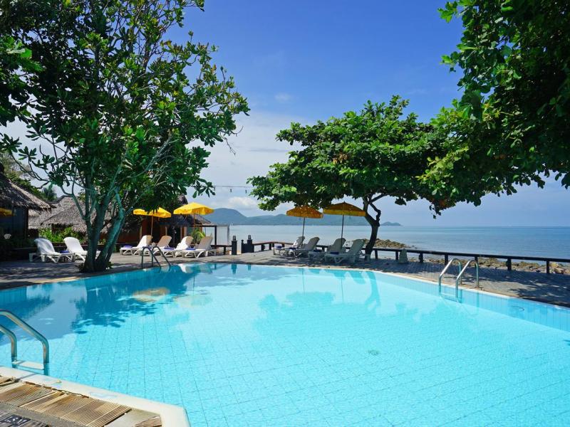 The Sunset Village Beach Resort