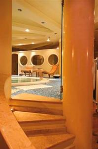 Sunshine Club Hotel & Spa