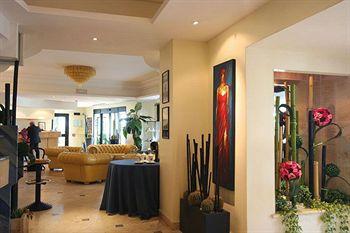 Sunshine Club Hotel & Spa